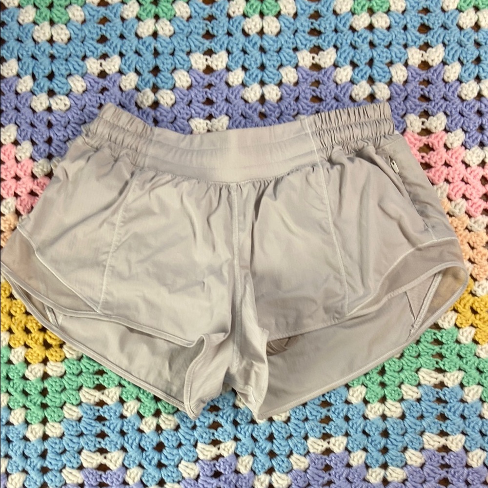 Lululemon Athletica Hotty Hot Light Gray Athletic Running Shorts